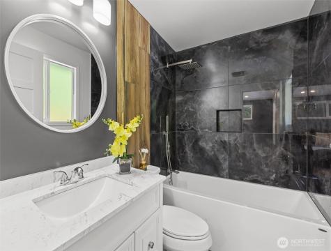 9014 171st Avenue NE Redmond WA 98052