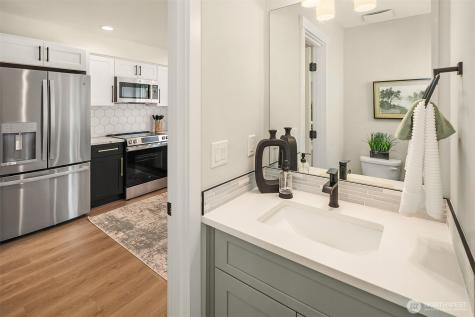 23806 56th Avenue W Mountlake Terrace WA 98043