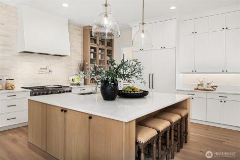 10415 SE 13th Street Bellevue WA 98004