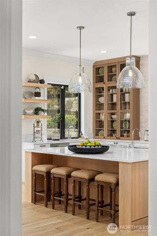 10415 SE 13th Street Bellevue WA 98004