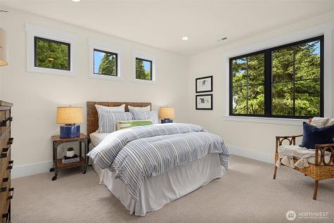 10415 SE 13th Street Bellevue WA 98004