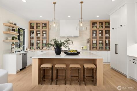 10415 SE 13th Street Bellevue WA 98004