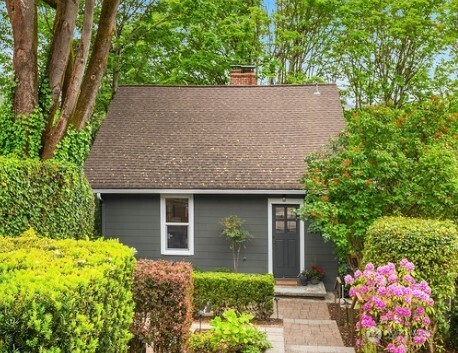 664 32nd Avenue E Seattle WA 98112