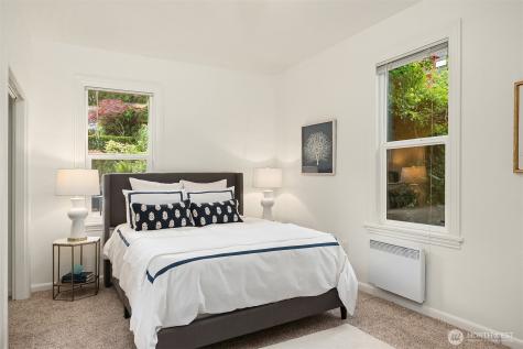 664 32nd Avenue E Seattle WA 98112