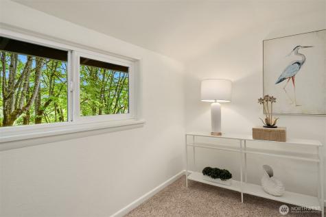 664 32nd Avenue E Seattle WA 98112
