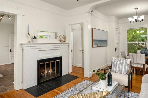 664 32nd Avenue E Seattle WA 98112
