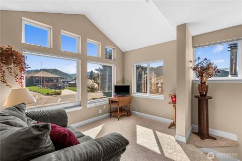 111 Mission View Place Cashmere WA 98815