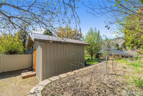 111 Mission View Place Cashmere WA 98815