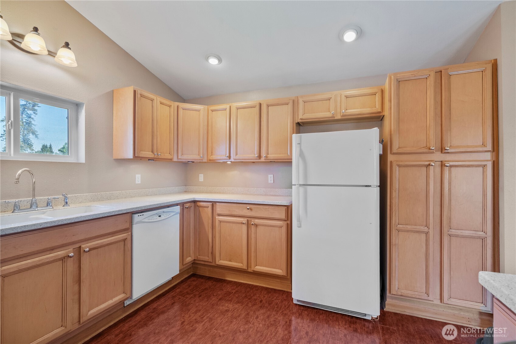 928 W Cherry Street Centralia WA 98531