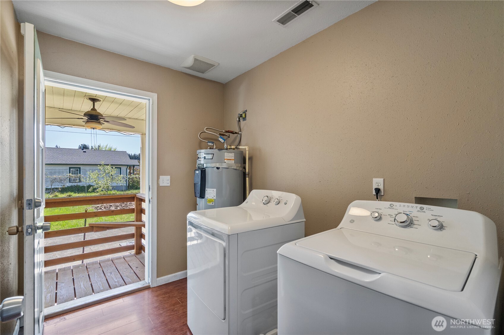 928 W Cherry Street Centralia WA 98531