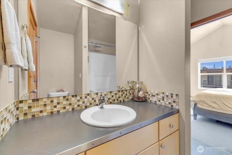 1719 SW Henderson Street Seattle WA 98106