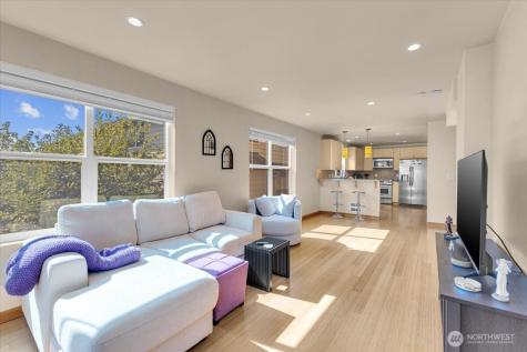 1719 SW Henderson Street Seattle WA 98106
