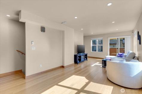 1719 SW Henderson Street Seattle WA 98106