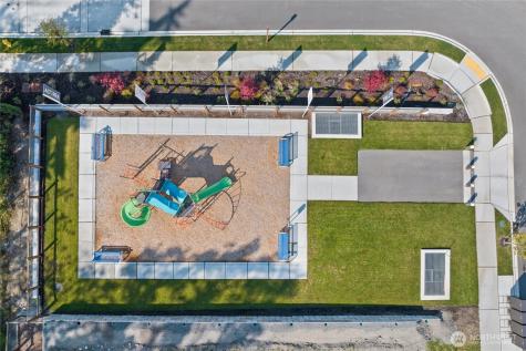 8469 137th Way SE Newcastle WA 98059