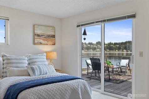 209 Bella Bella Drive Fox Island WA 98333