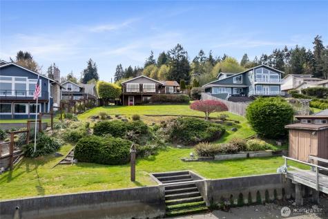 209 Bella Bella Drive Fox Island WA 98333