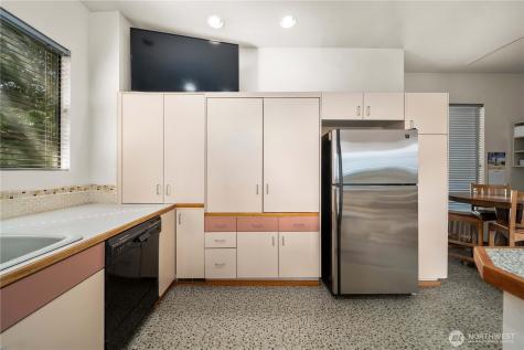1205 11th Court SW Olympia WA 98502