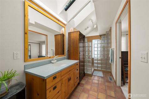 1205 11th Court SW Olympia WA 98502
