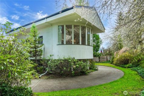 1205 11th Court SW Olympia WA 98502