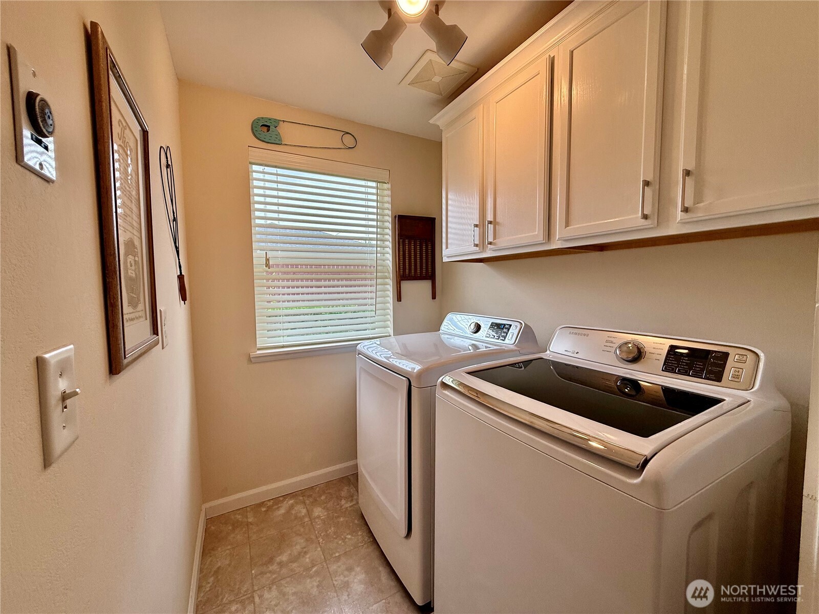 611 Andrews Avenue Cosmopolis WA 98537
