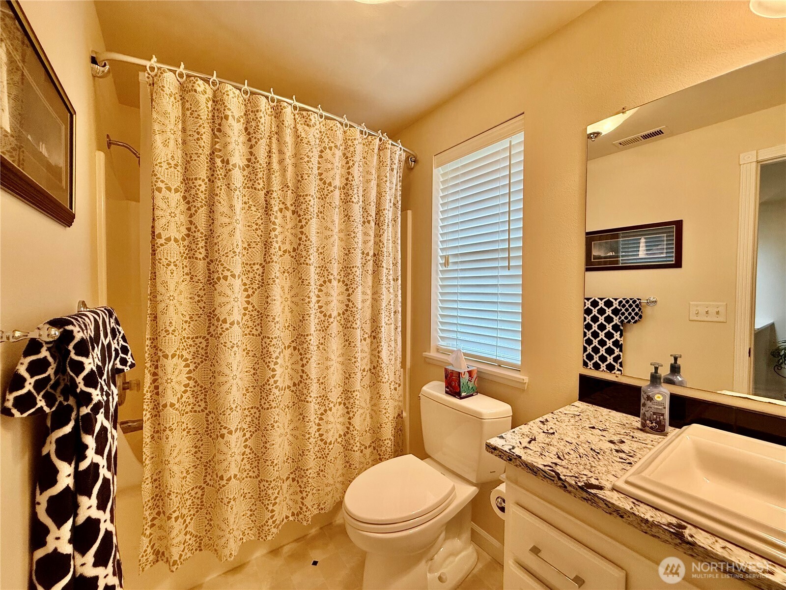 611 Andrews Avenue Cosmopolis WA 98537