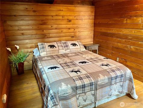 16726 Mountain Side Drive E Greenwater WA 98022