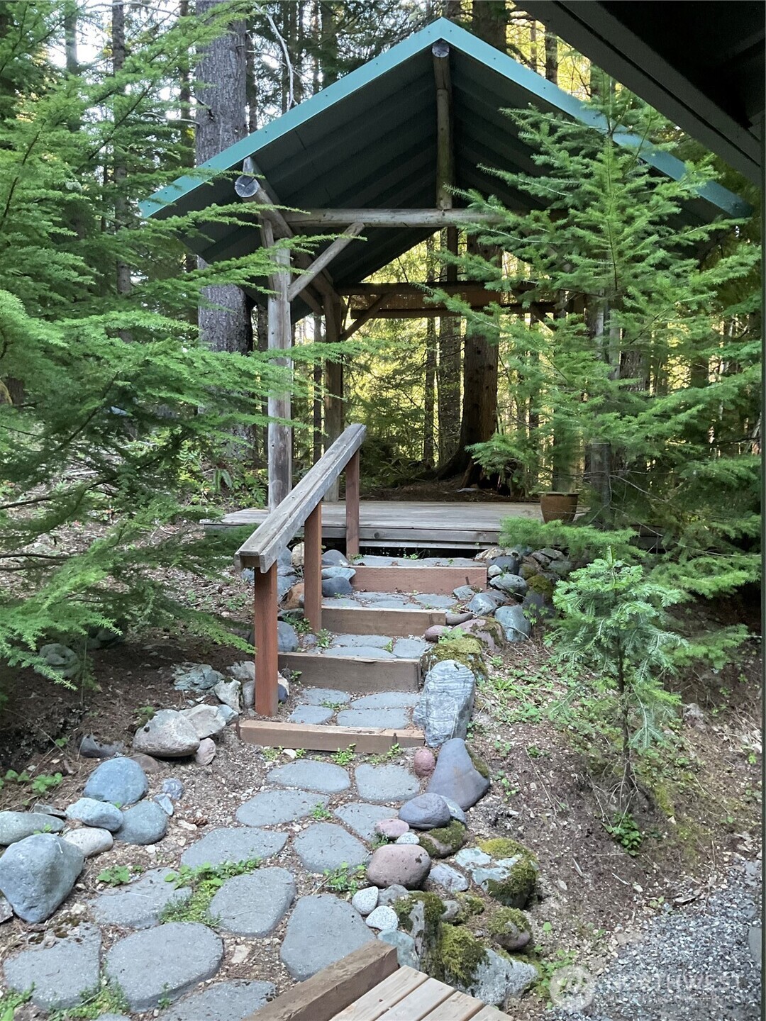 16726 Mountain Side Drive E Greenwater WA 98022