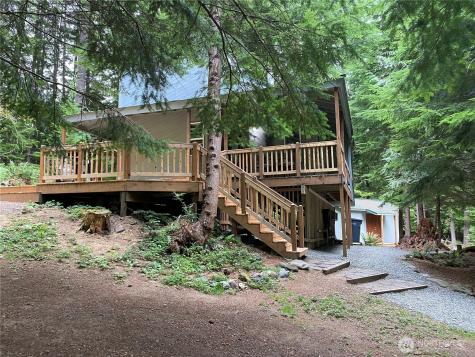 16726 Mountain Side Drive E Greenwater WA 98022