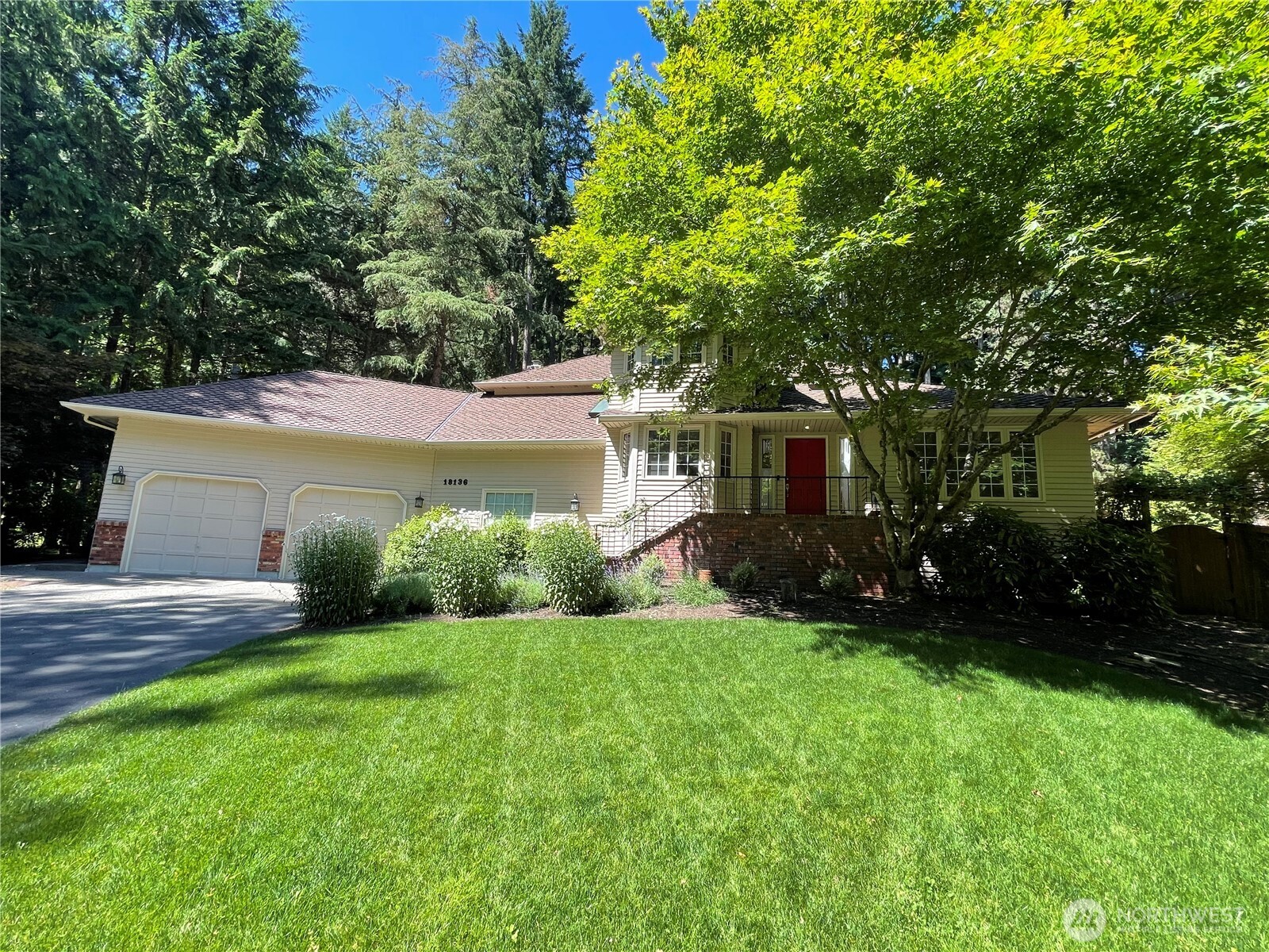 18136 NE 201st Drive Woodinville WA 98077
