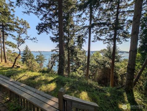 7537 Holiday Boulevard Guemes Island WA 98221