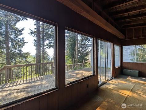 7537 Holiday Boulevard Guemes Island WA 98221