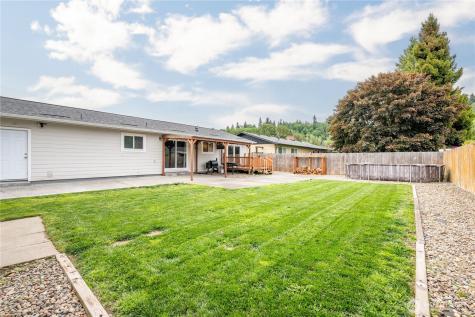 106 Monterey Drive Kelso WA 98626