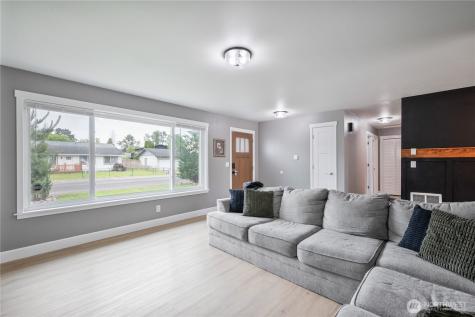 106 Monterey Drive Kelso WA 98626