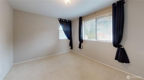 627 N Waugh Road Mount Vernon WA 98273