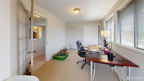 627 N Waugh Road Mount Vernon WA 98273