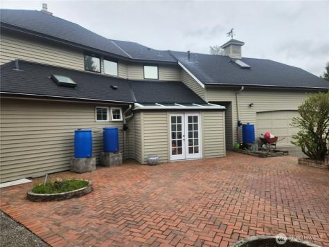 627 N Waugh Road Mount Vernon WA 98273