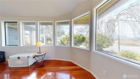 627 N Waugh Road Mount Vernon WA 98273