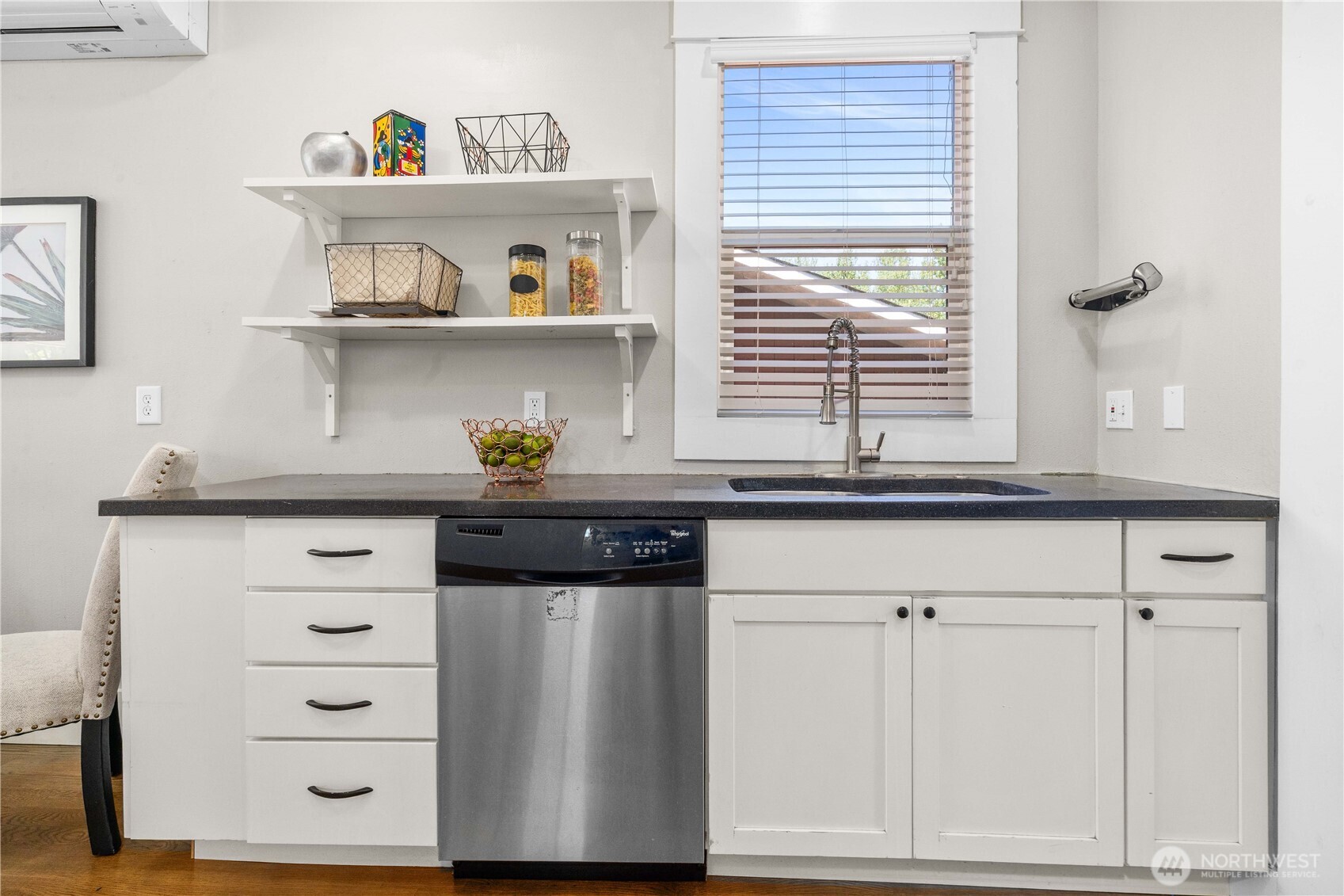 8084 Falls Avenue SE Snoqualmie WA 98065