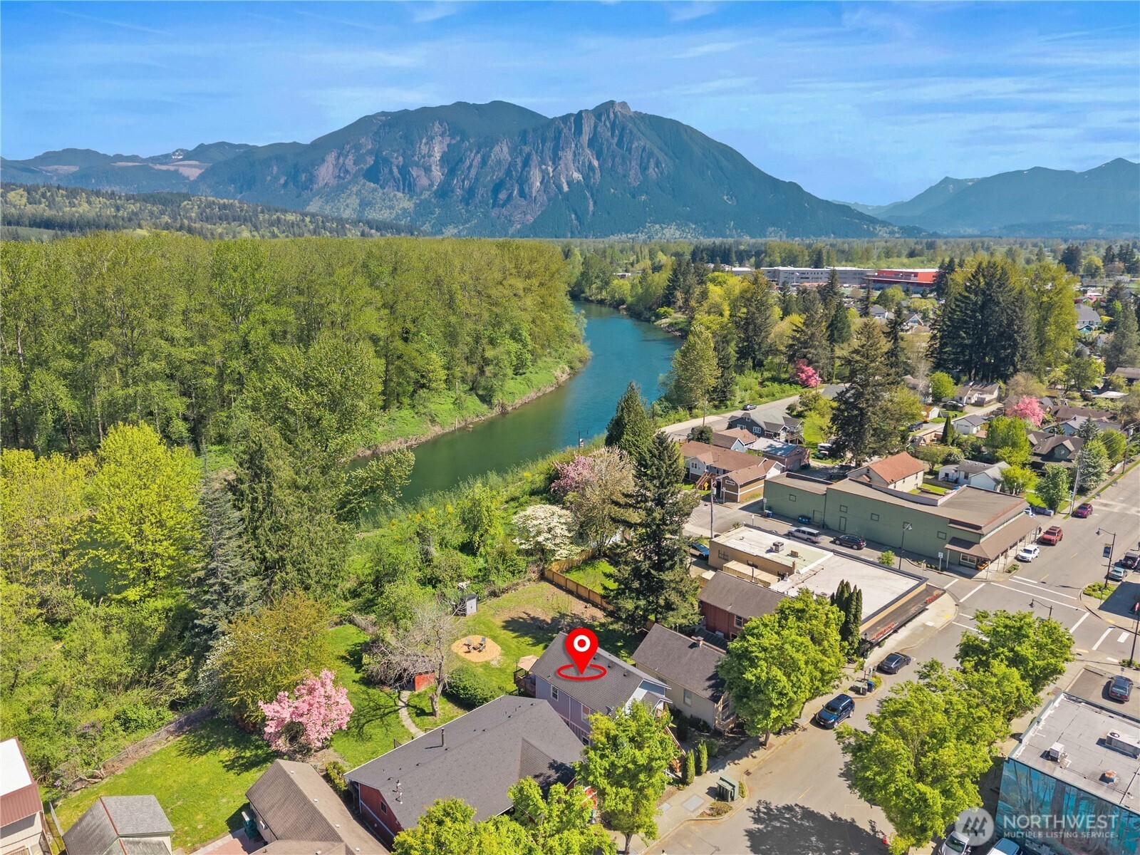 8084 Falls Avenue SE Snoqualmie WA 98065
