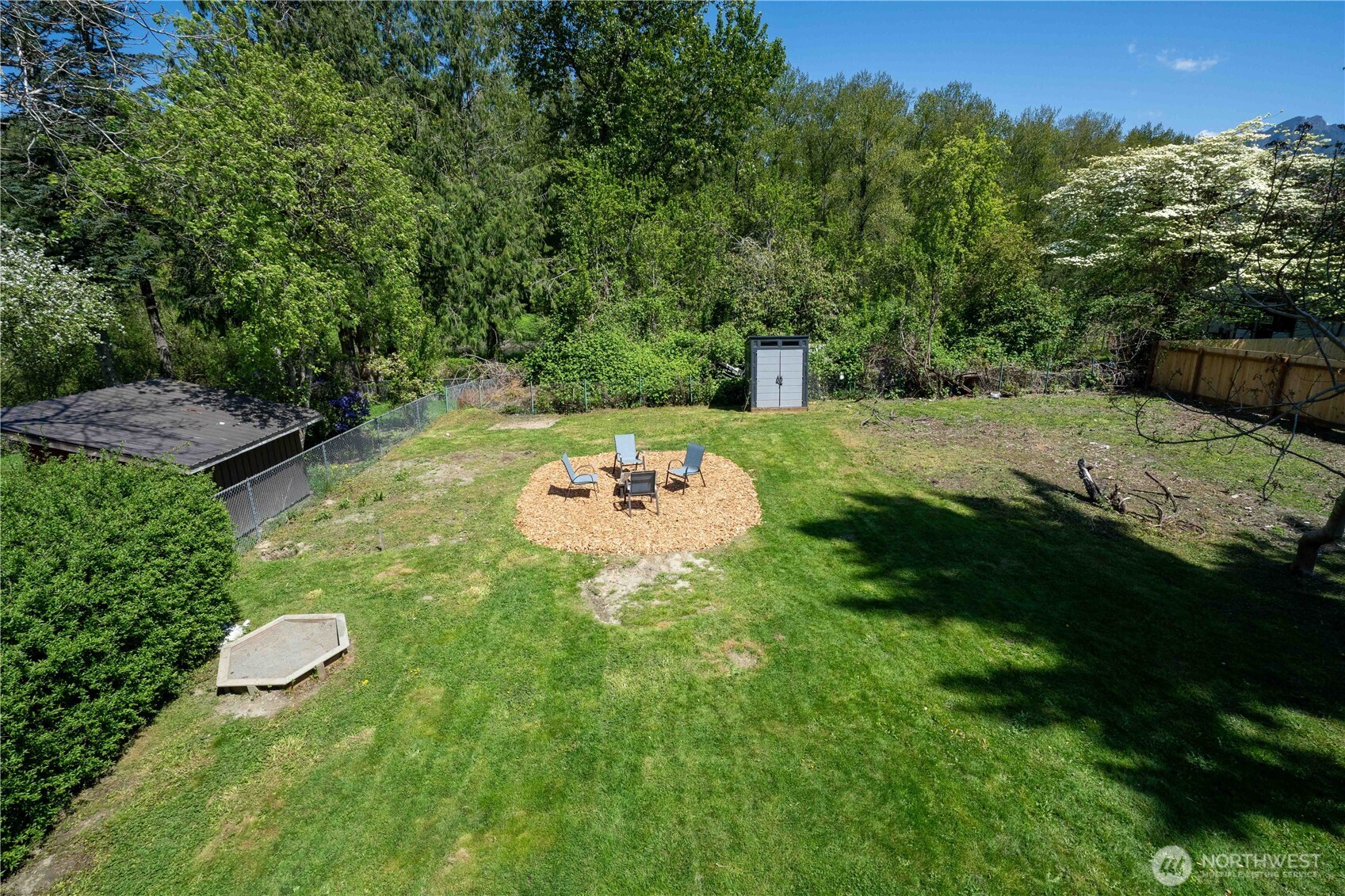 8084 Falls Avenue SE Snoqualmie WA 98065