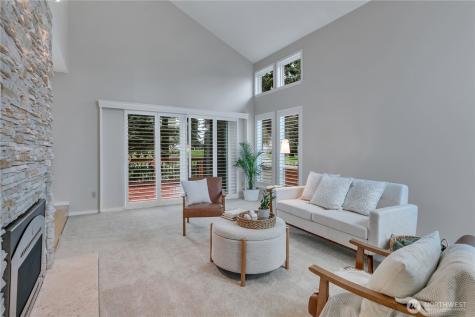 31643 37th Avenue SW Federal Way WA 98023