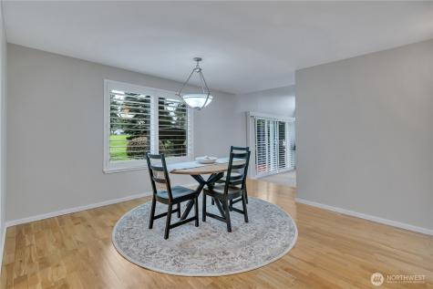 31643 37th Avenue SW Federal Way WA 98023