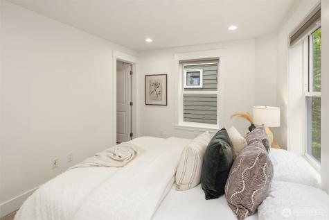 746 Boylston Avenue E Seattle WA 98102