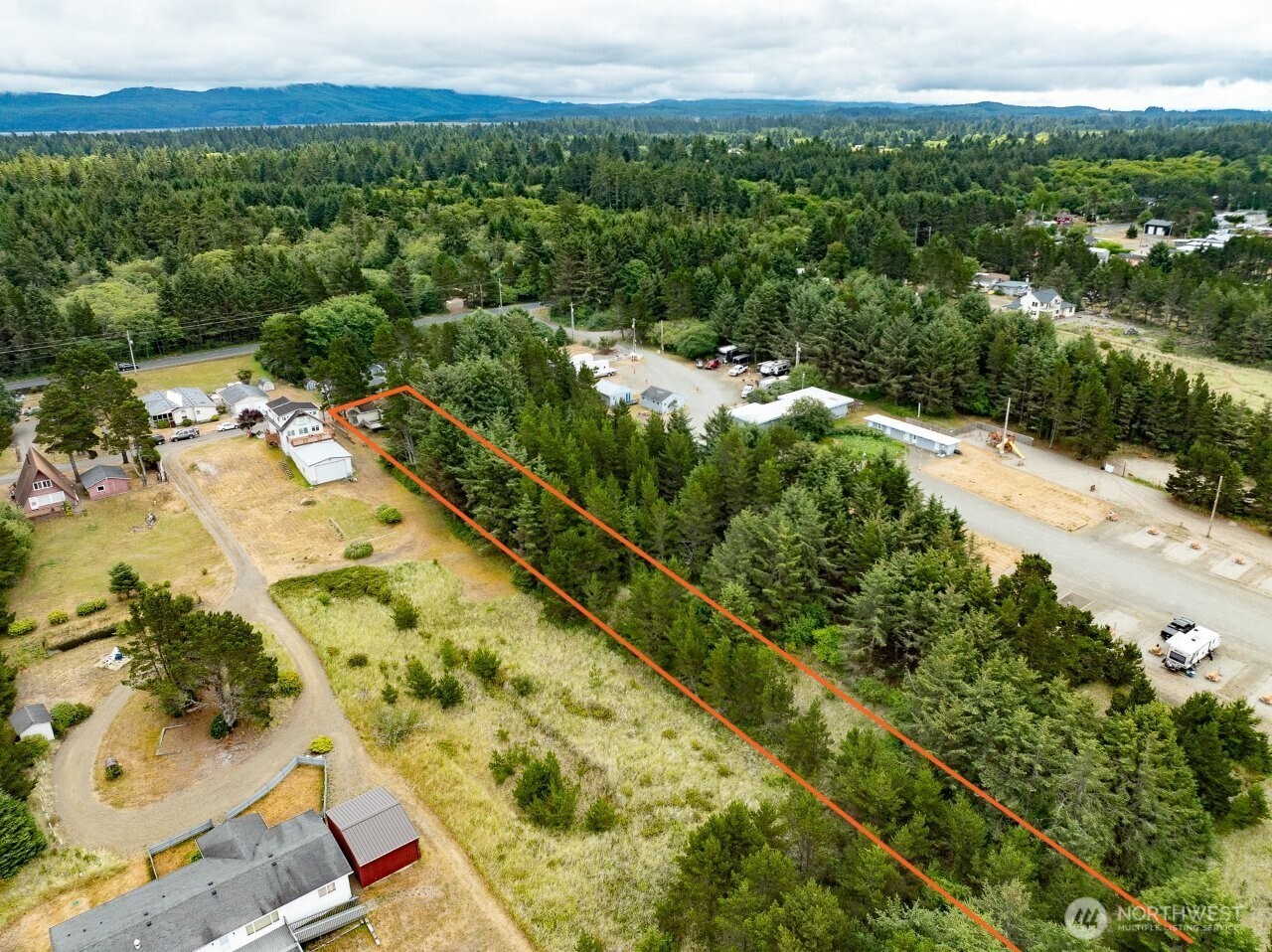 13907 N Alley Long Beach WA 98631