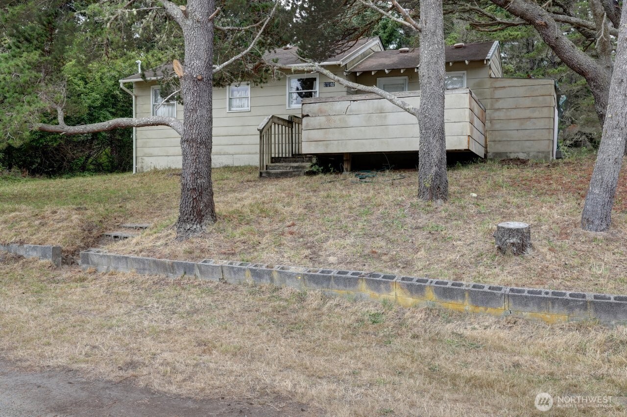 13907 N Alley Long Beach WA 98631