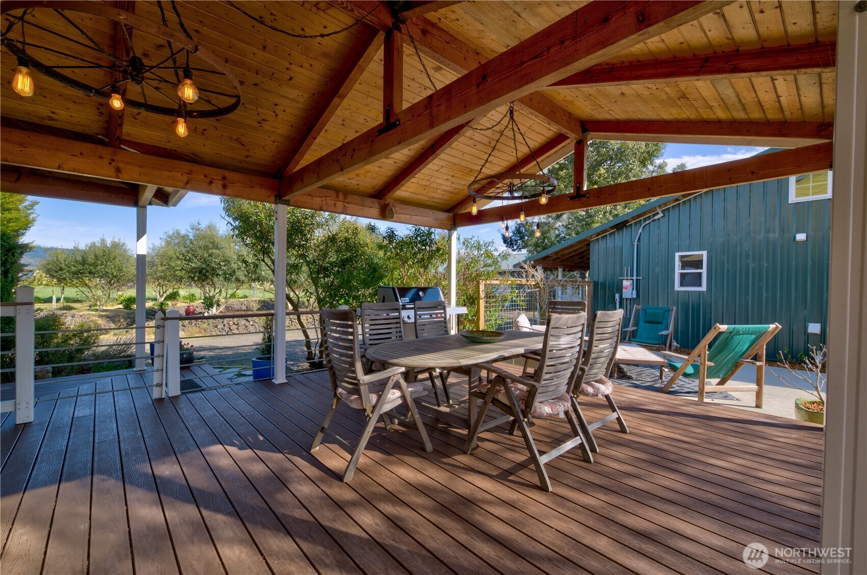 31 Blue Skies Lane Cathlamet WA 98612