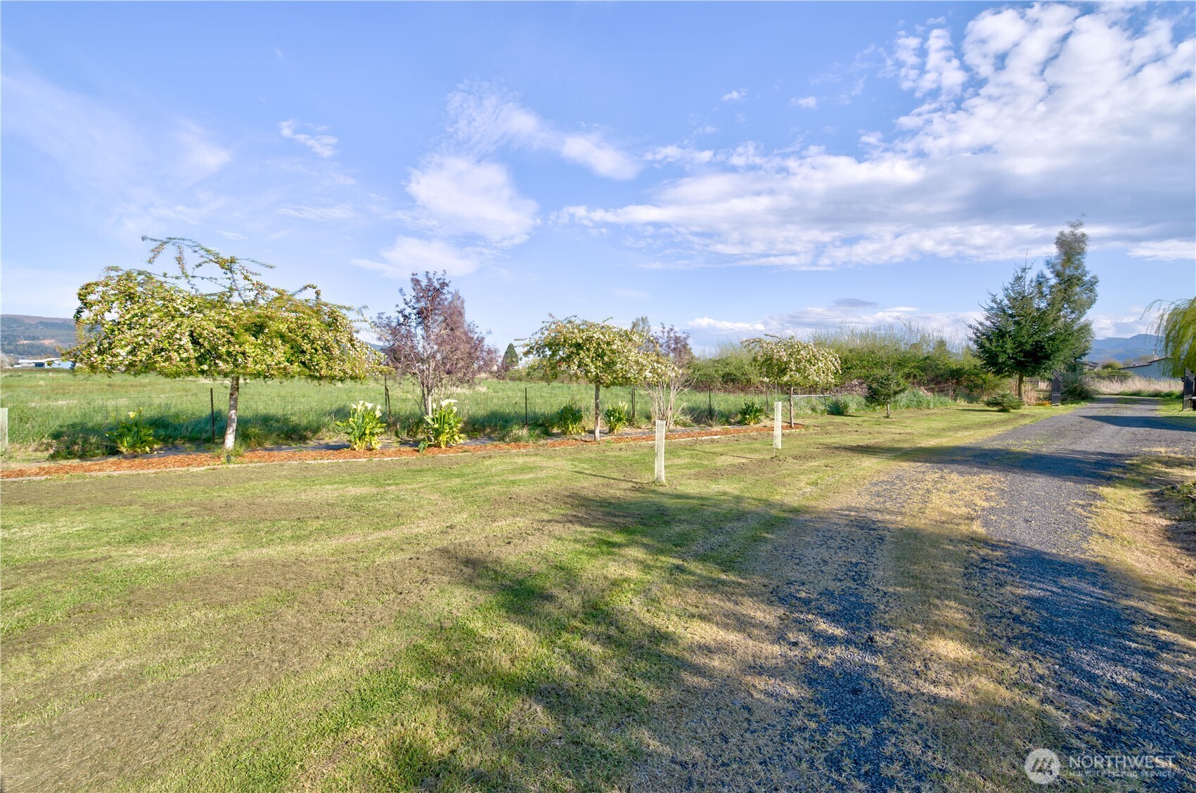 31 Blue Skies Lane Cathlamet WA 98612