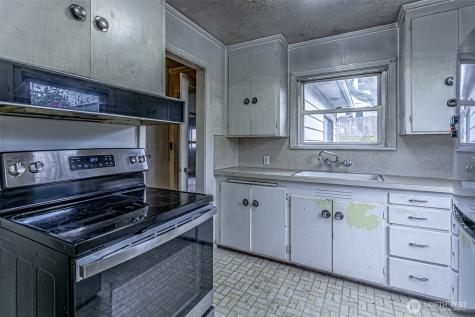 7035 S 127th Street Seattle WA 98178