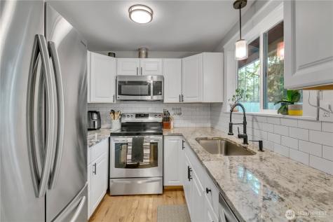 28921 190th Avenue SE Kent WA 98042