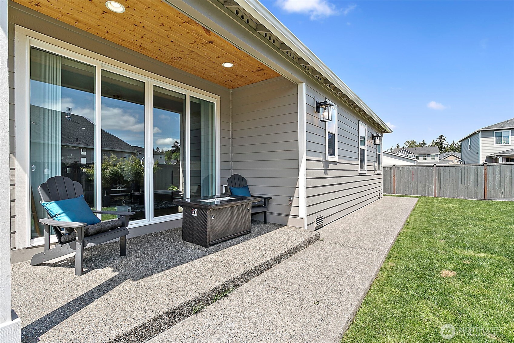 17715 125th Avenue E Puyallup WA 98374